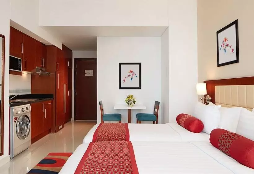 Fotos del hotel Treppan Hotel & Suites By Fakhruddin:  14