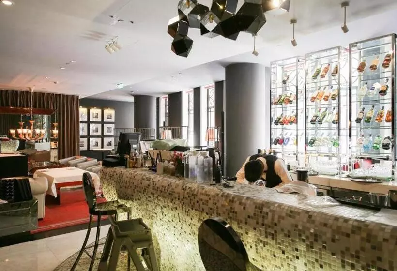 Fotos del hotel Jinjiang Metropolo  Classiq Shanghai Off Bund:  16