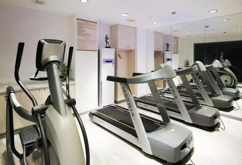 Fotos del hotel Jinjiang Metropolo  Classiq Shanghai Off Bund:  5