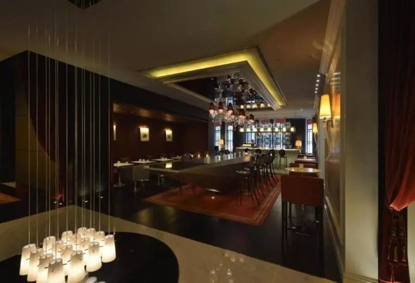 Fotos del hotel Jinjiang Metropolo  Classiq Shanghai Off Bund:  25