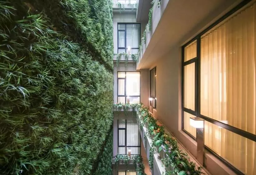 Fotos del hotel Jinjiang Metropolo  Classiq Shanghai Off Bund:  9