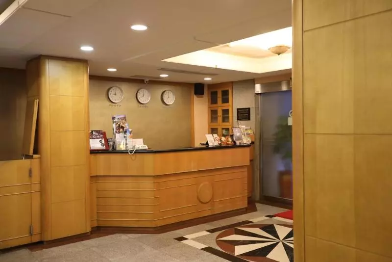 Fotos del hotel Chair Man:  2