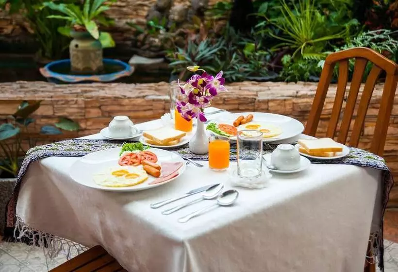 Fotos del hotel Crystal Inn Phuket:  13