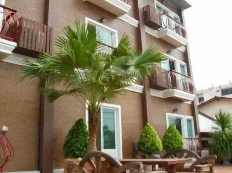 Fotos del hotel The Red Balcony Inn:  14