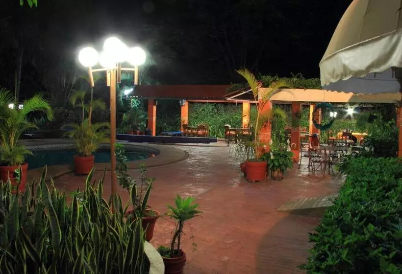 Fotos del hotel Casagrande Posada Ejecutiva:  11