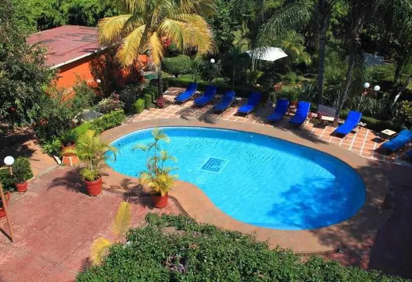 Fotos del hotel Casagrande Posada Ejecutiva:  9