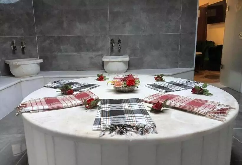 Fotos del hotel Gurtas:  3