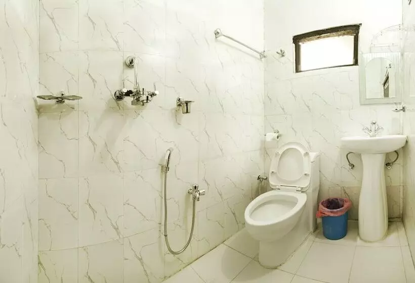 Fotos del hotel Sauraha Nana:  4