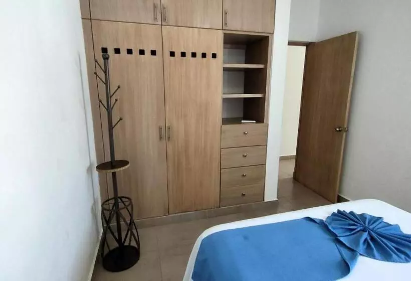 Fotos del hotel Vela S Condos Ocean Front:  21