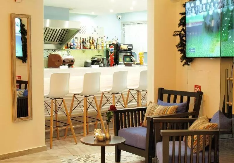 Fotos del hotel Omiros Boutique:  19