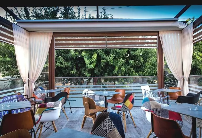 Fotos del hotel Omiros Boutique:  5