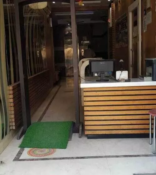 Fotos del hotel Adb Rooms Dada Cottage:  3