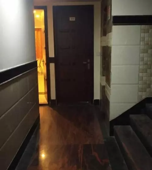 Fotos del hotel Adb Rooms Dada Cottage:  2