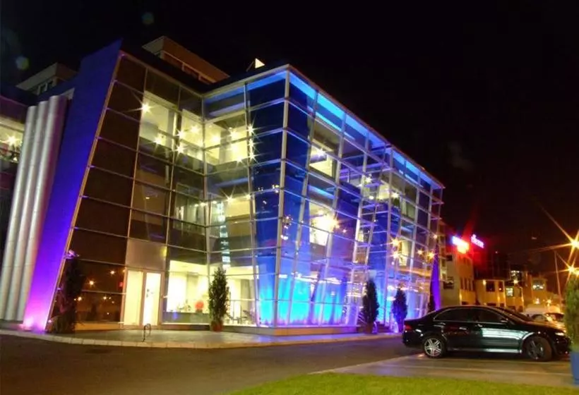 Fotos del hotel Admiral Arena Garni:  6