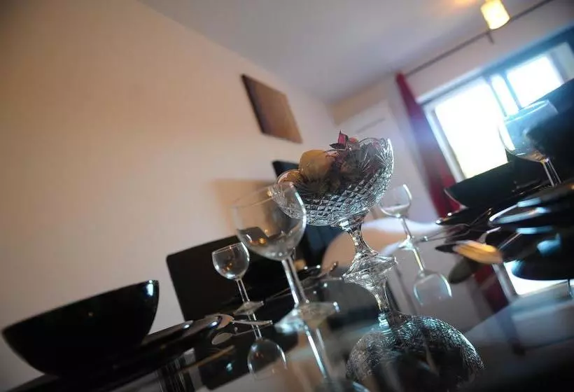 Fotos del hotel Canary Heights:  3