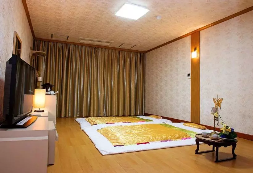 Fotos del hotel Laon Convention:  20