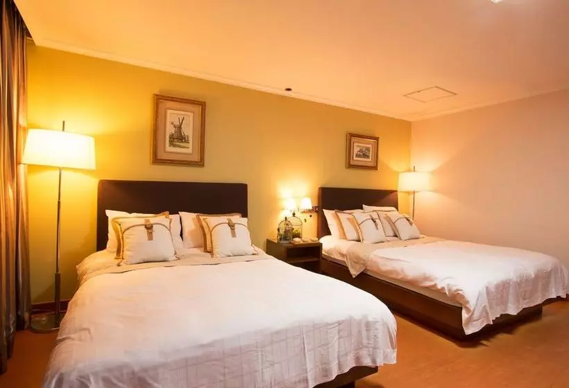 Fotos del hotel Laon Convention:  2