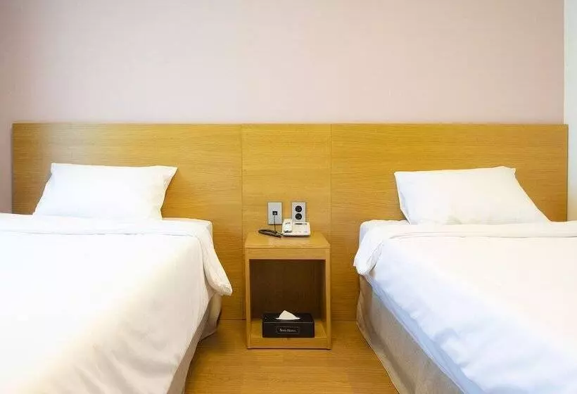 Fotos del hotel Sims:  8