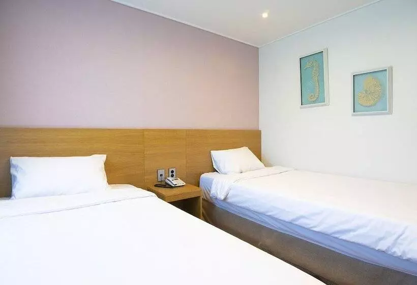 Fotos del hotel Sims:  12