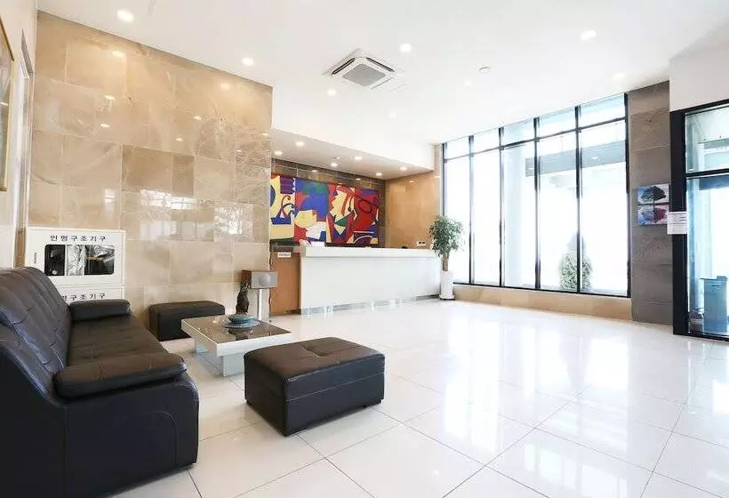 Fotos del hotel Sims:  3