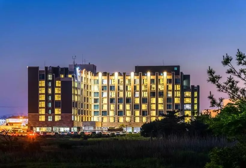 Fotos del hotel Brown Suites  And Resort:  7