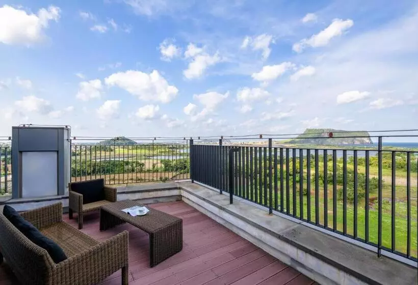 Fotos del hotel Brown Suites  And Resort:  10