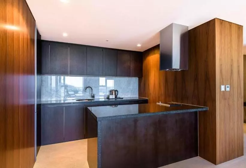 Fotos del hotel Brown Suites  And Resort:  4