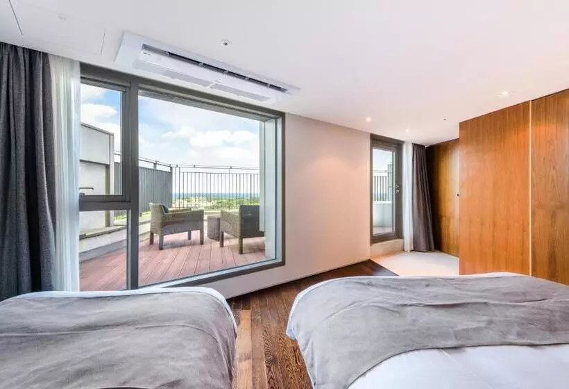 Fotos del hotel Brown Suites  And Resort:  13