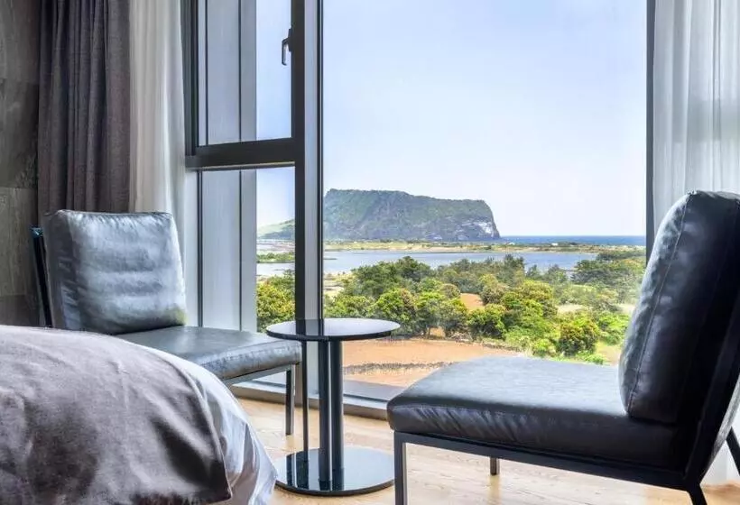 Fotos del hotel Brown Suites  And Resort:  6