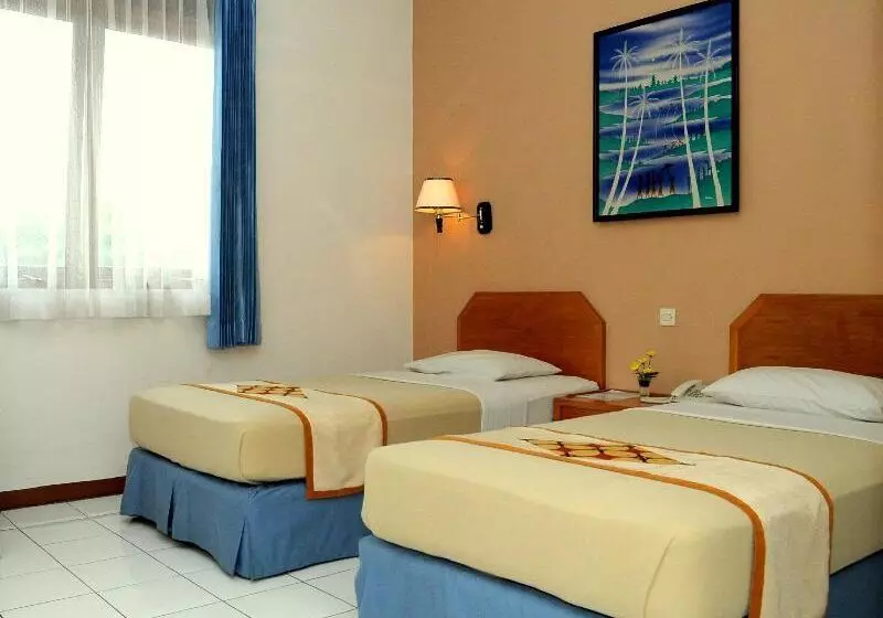 Fotos del hotel Kenangan:  2