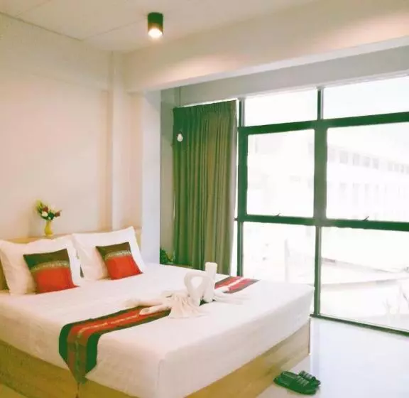 Fotos del hotel Little Lanna Guesthouse:  21