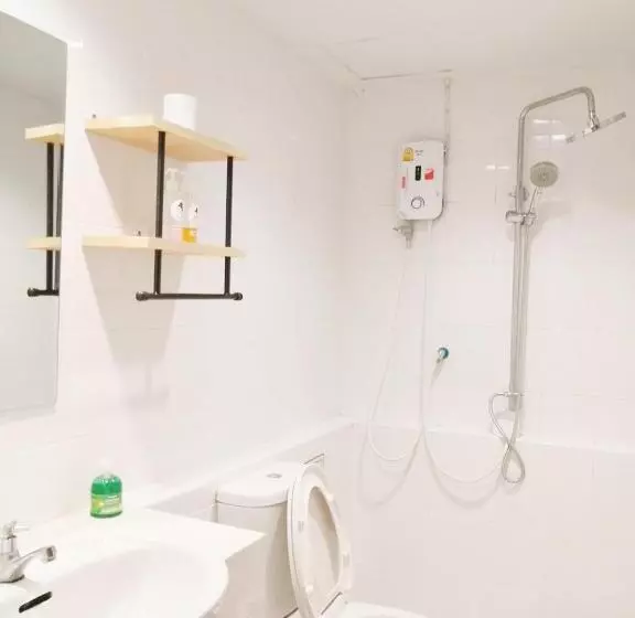 Fotos del hotel Little Lanna Guesthouse:  11