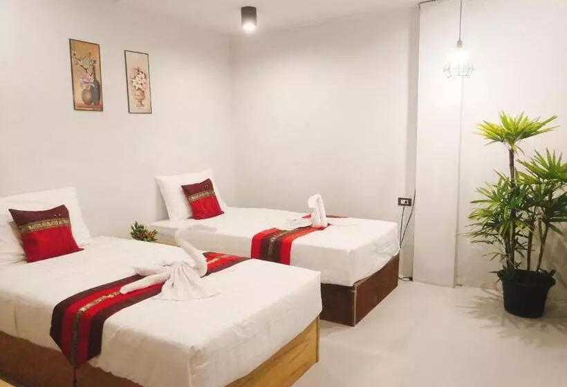 Fotos del hotel Little Lanna Guesthouse:  16