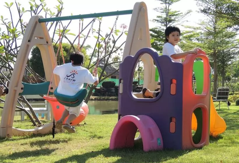 Fotos del hotel The Charm Boutique Resort:  7