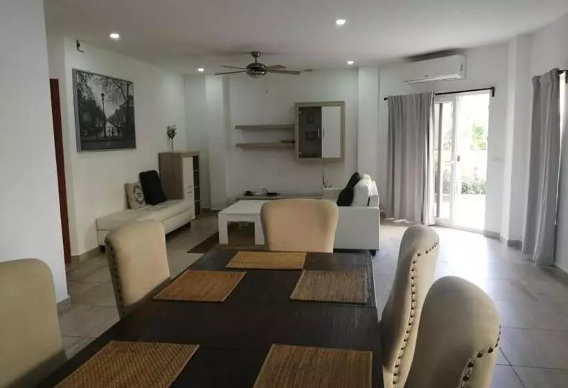 Fotos del hotel Las Palmas Beach:  13