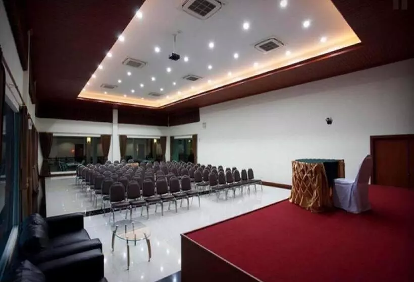 Fotos del hotel Amnauysuk:  4