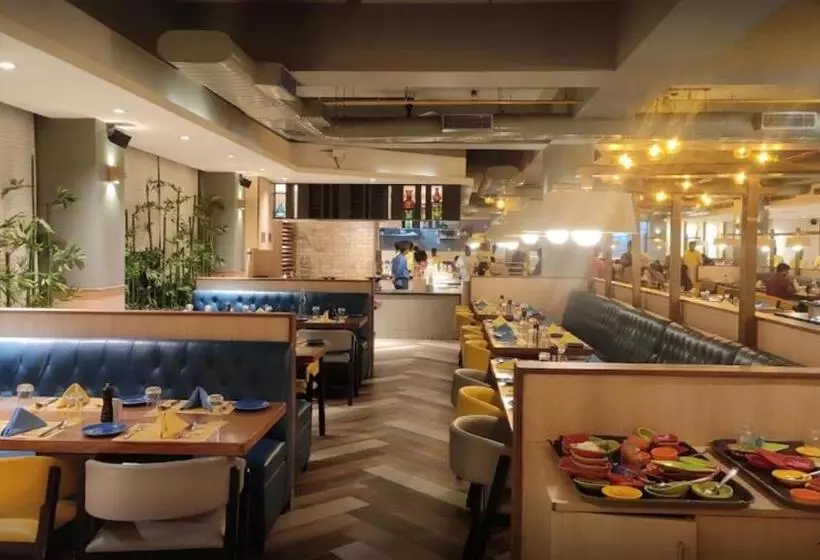 Fotos del hotel Chris  Whitefield:  2