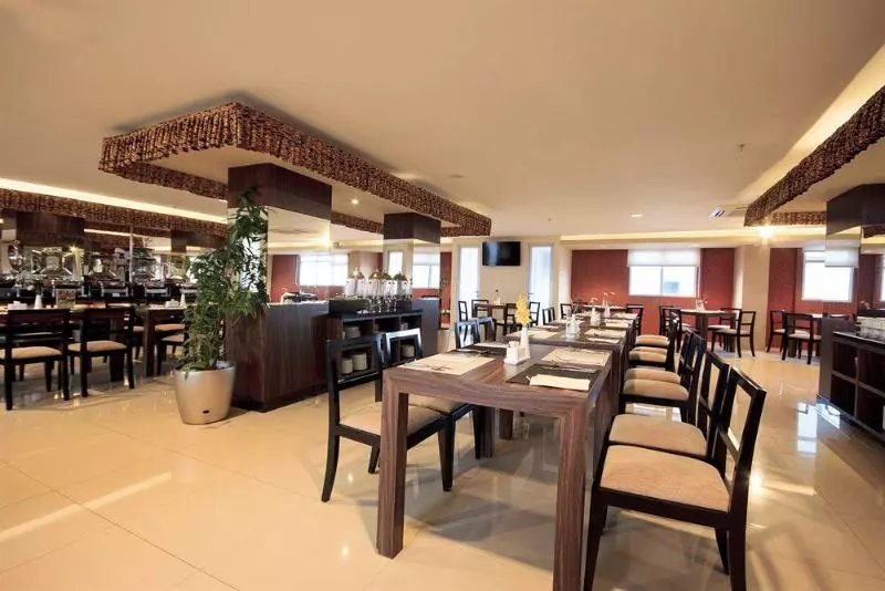 Fotos del hotel Gunawangsa Manyar:  14