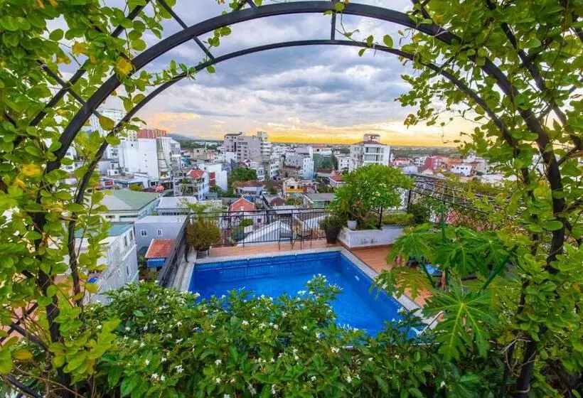 Fotos del hotel Hue Serene Palace:  16