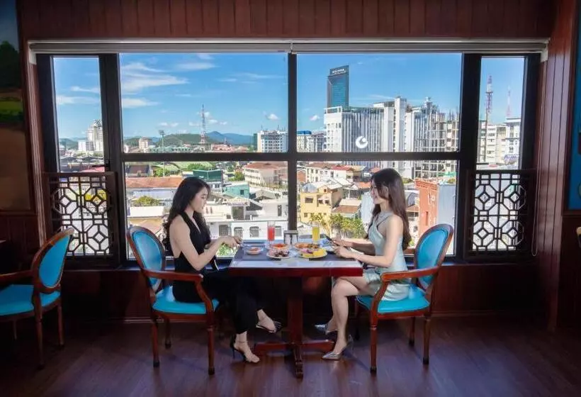 Fotos del hotel Hue Serene Palace:  12