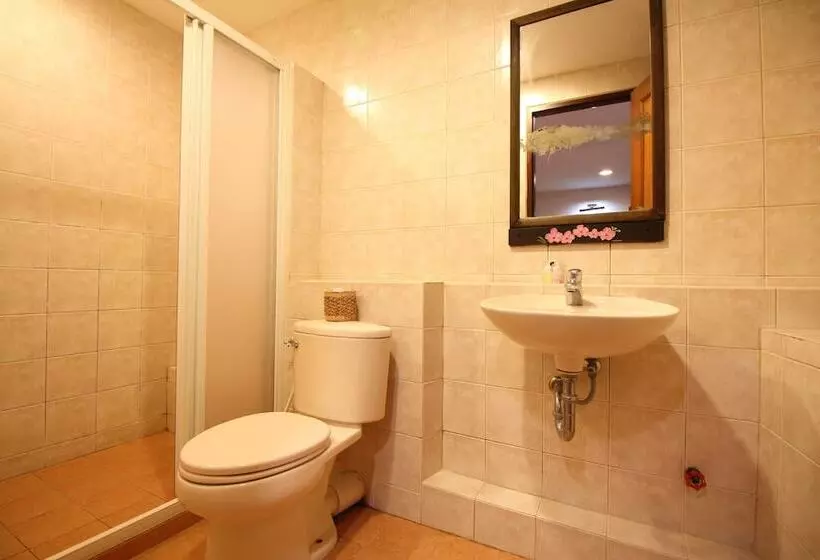 Fotos del hotel Pannee Lodge:  11