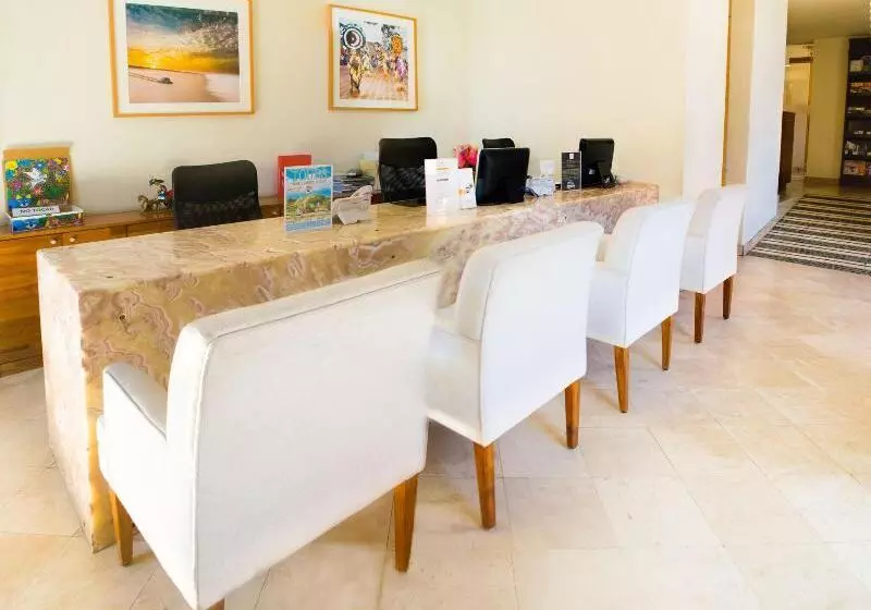 Fotos del hotel Parador De Alcalá:  18