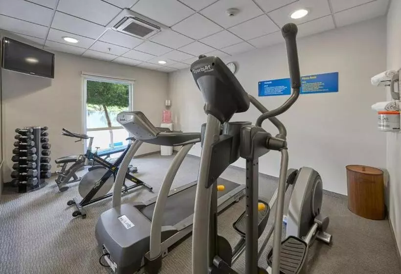 Fotos del hotel City Express Plus Periferico Sur Tlalpan:  11