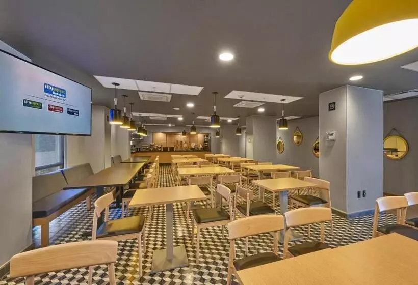 Fotos del hotel City Express Plus Periferico Sur Tlalpan:  8