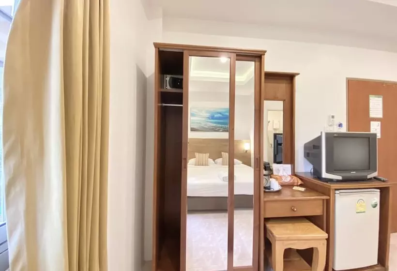 Fotos del hotel Pensiri House:  12