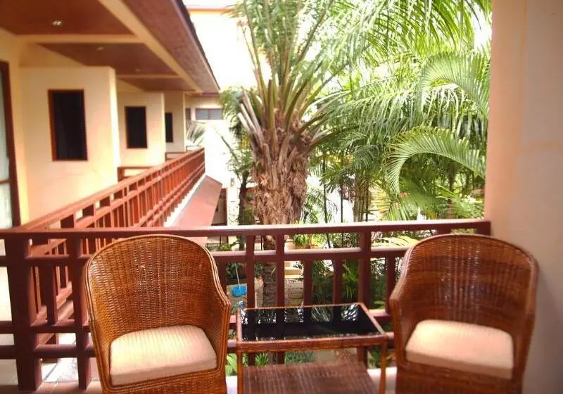 Fotos del hotel Summer Inn:  8