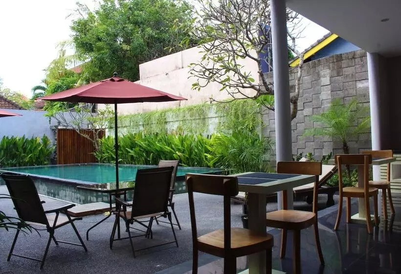 Fotos del hotel The Rinaya Canggu By Ecommerceloka:  4