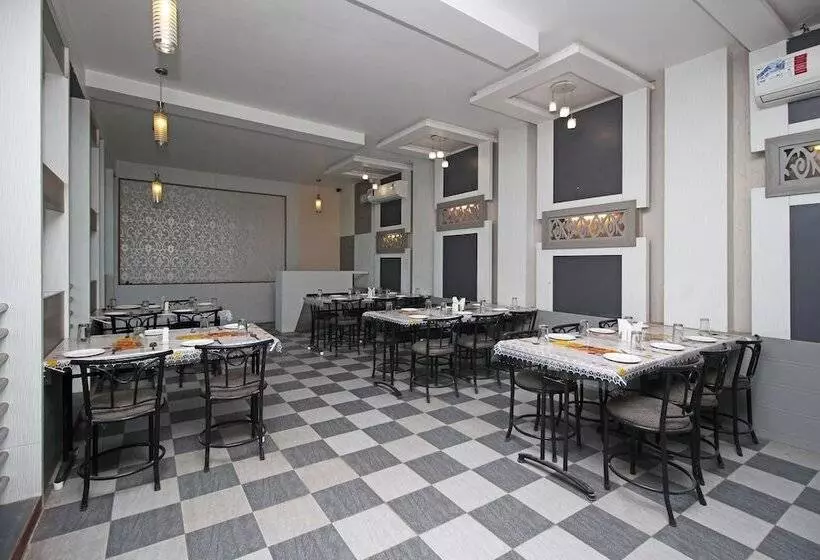 Fotos del hotel Js Regency:  7