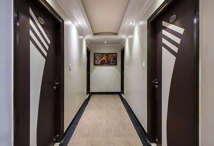 Fotos del hotel Oyo Rooms Sindhi Camp Metro Station 2:  8