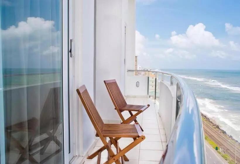 Fotos del hotel Ocean Edge Suites &  Colombo:  6